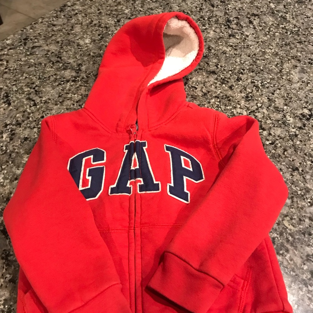 Gap zip up